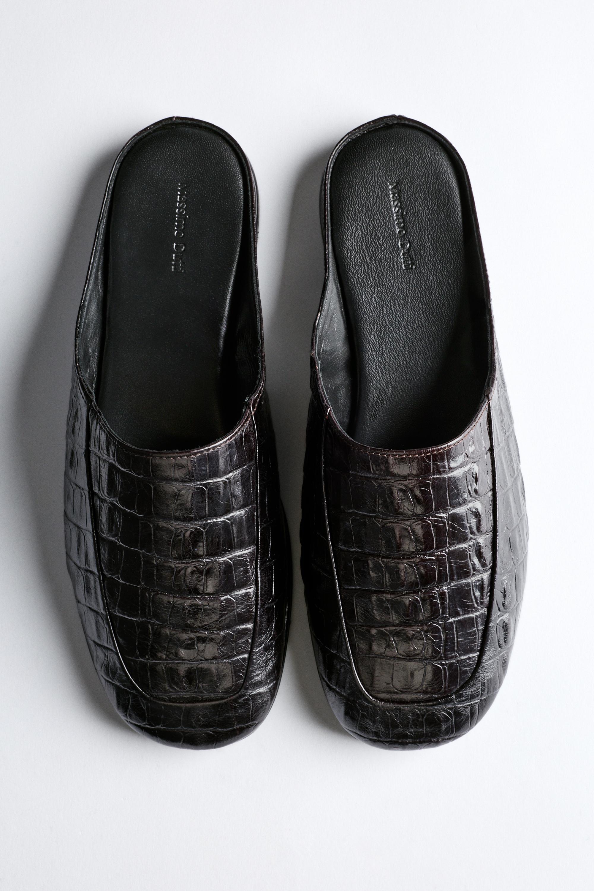 Mules en cuir façon croco